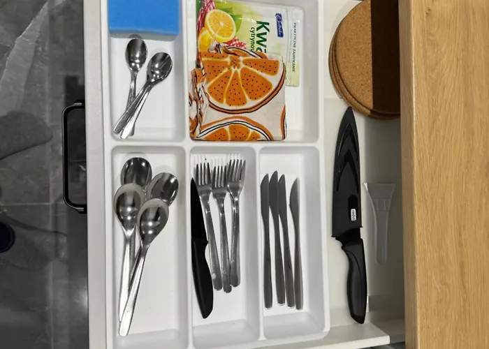 Brooklyn Parking On Street קטוביץ